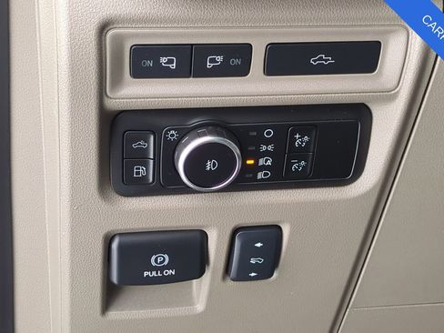 Used 2024 Ford F150 Platinum w/ Equipment Group 703A Plus image 18