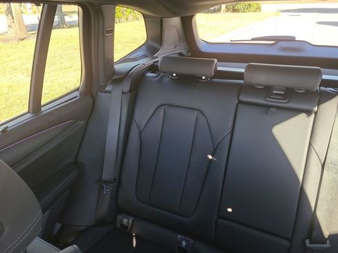 Used 2023 BMW X3 xDrive30i w/ M Sport Package image 4