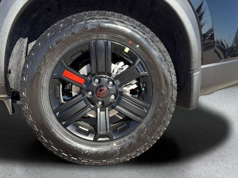 New 2026 Nissan Rogue SV AWD/4WD image 15