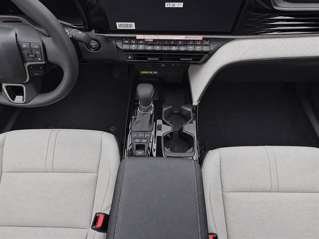 New 2026 Toyota Camry XLE AWD/4WD image 13