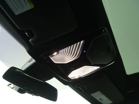 Used 2022 BMW i4 eDrive40 w/ Premium Package image 23