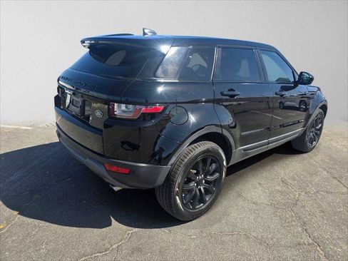 Used 2018 Land Rover Range Rover Evoque SE AWD/4WD image 3