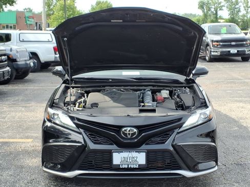 Used 2022 Toyota Camry XSE FWD image 34