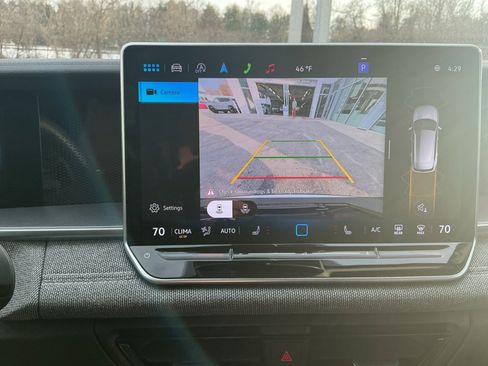 Certified 2025 Volkswagen Tiguan S image 23