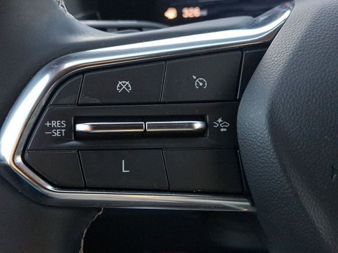 Used 2024 Chevrolet Traverse LT w/ LPO, Floor Liner Package image 23