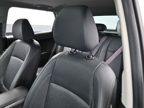 Used 2023 Kia Seltos EX image 17