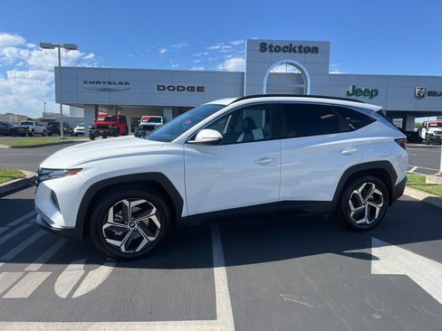 Used 2023 Hyundai Tucson SEL w/ Convenience Package FWD image 2