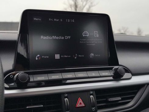 Used 2024 Kia Forte LXS image 27