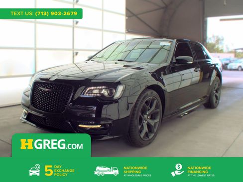 Used 2022 Chrysler 300 S w/ Comfort Group RWD image 1