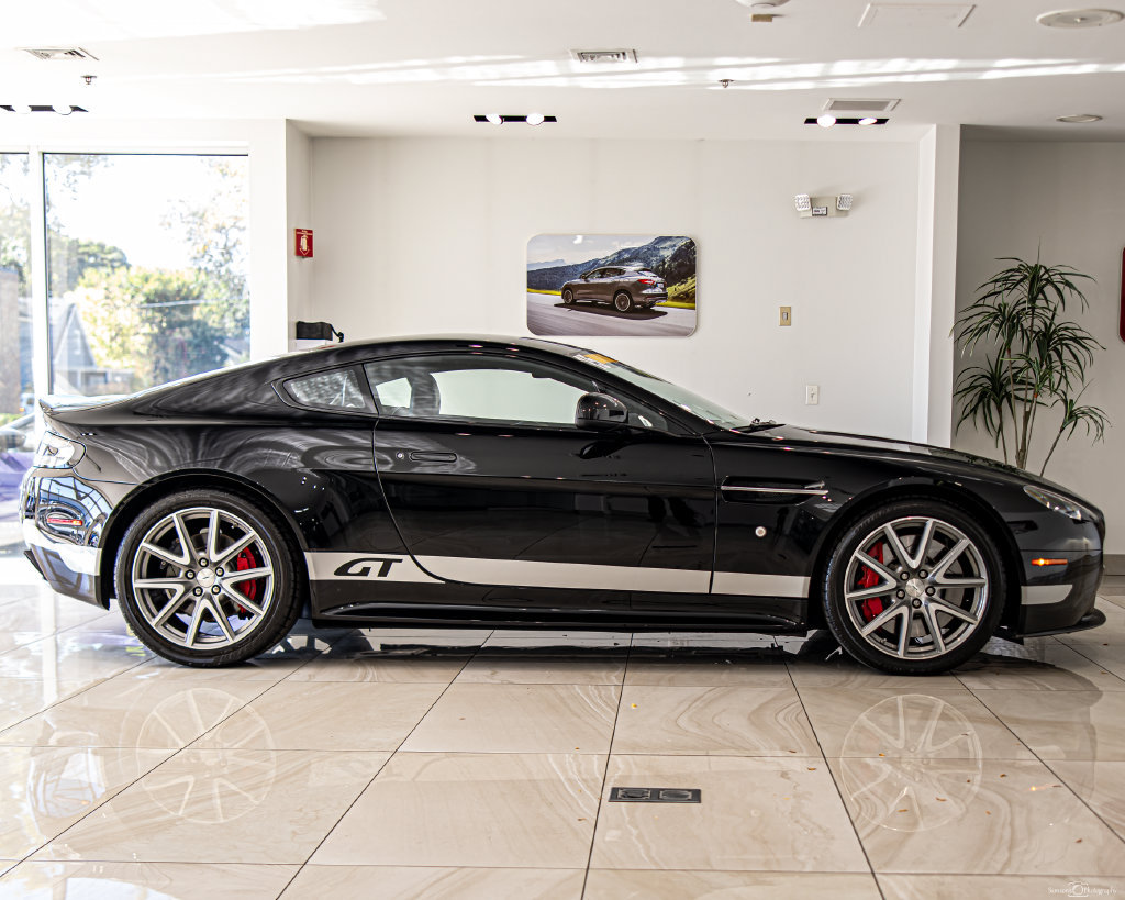 Used 2015 Aston Martin V8 Vantage GT RWD image 9
