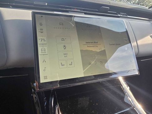 New 2026 Land Rover Range Rover Sport Dynamic SE image 27