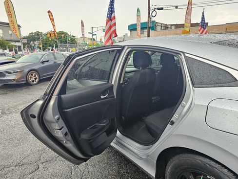 Used 2020 Honda Civic LX image 10