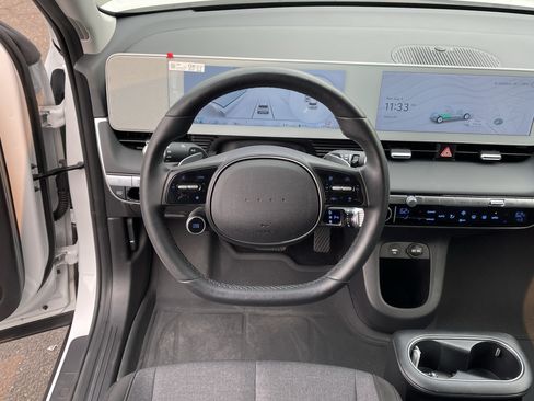 Certified 2024 Hyundai Ioniq 5 SEL AWD/4WD image 13