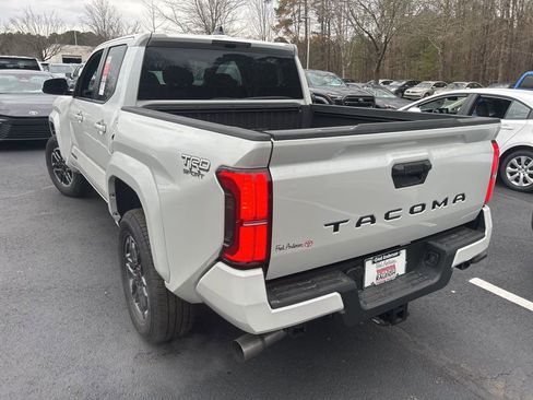 New 2025 Toyota Tacoma TRD Sport image 13