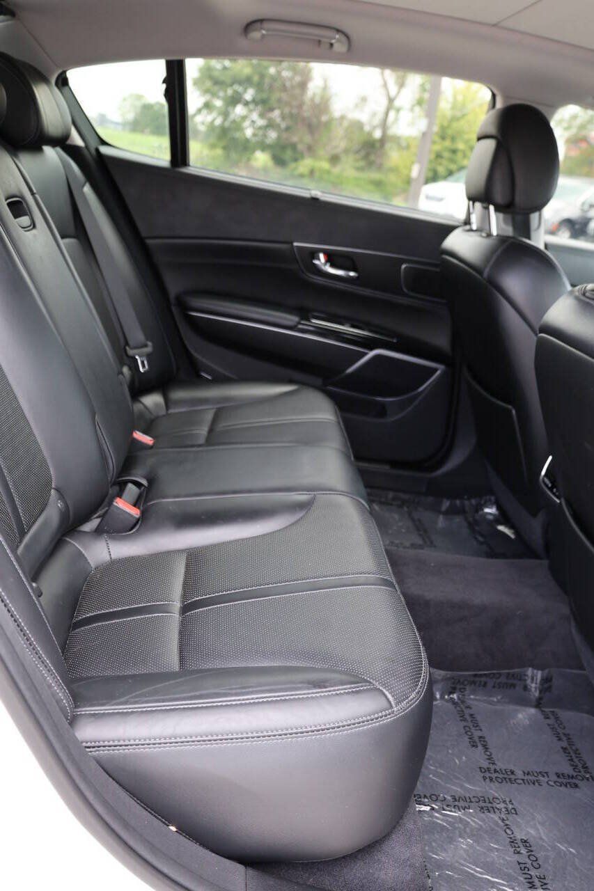 Used 2016 Kia K900 Luxury RWD image 15