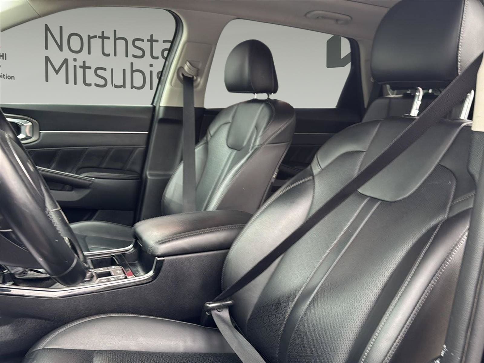 Used 2023 Kia Sorento SX AWD/4WD image 18