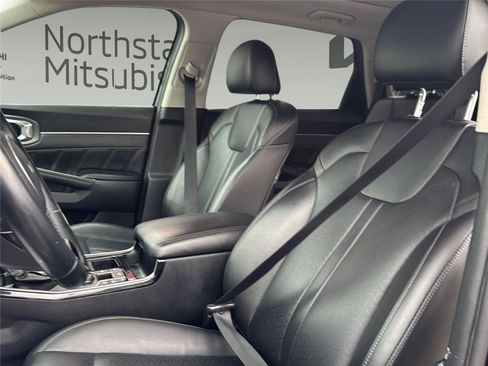 Used 2023 Kia Sorento SX AWD/4WD image 18