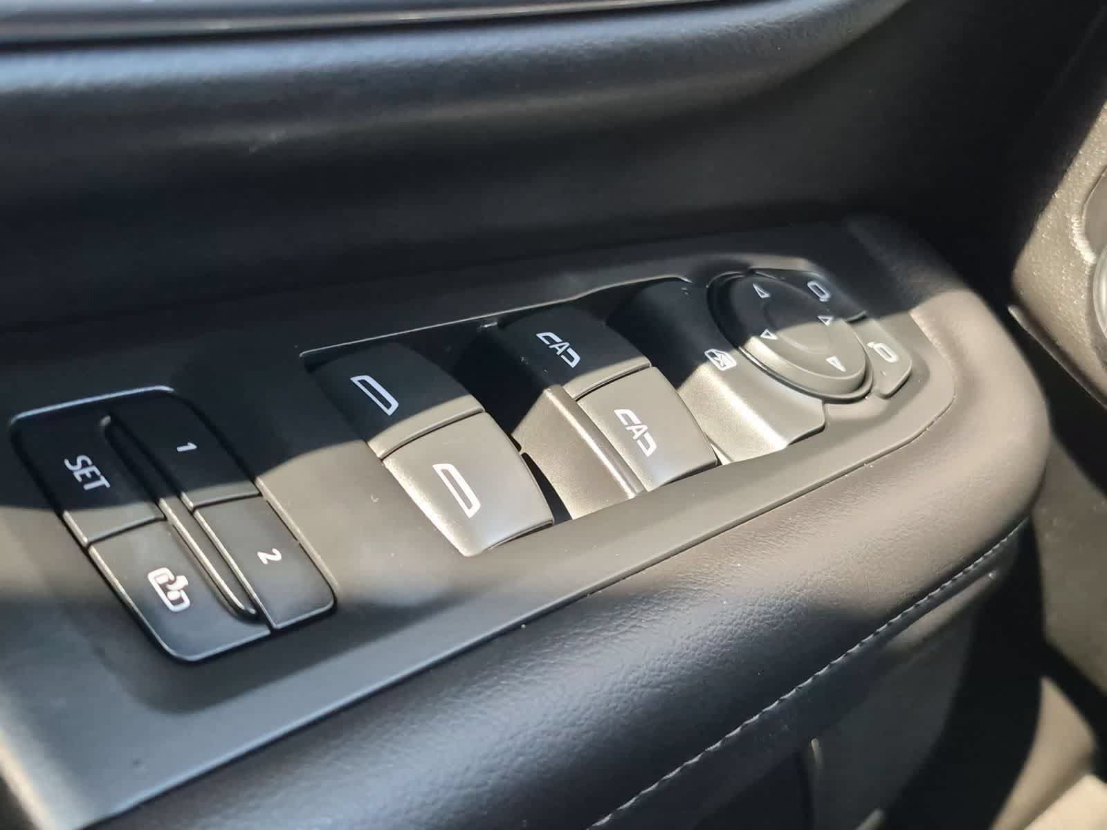 Used 2021 Chevrolet Tahoe LT AWD/4WD image 28
