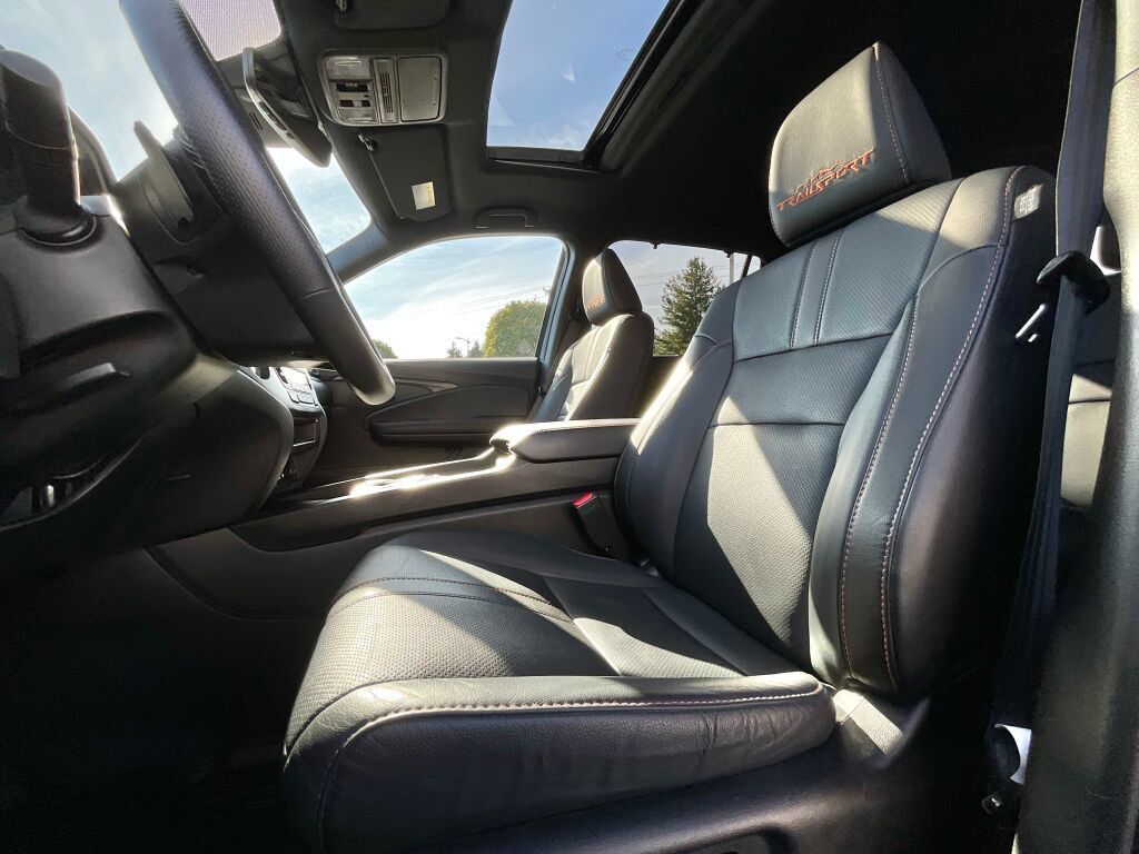 Used 2024 Honda Passport TrailSport image 12