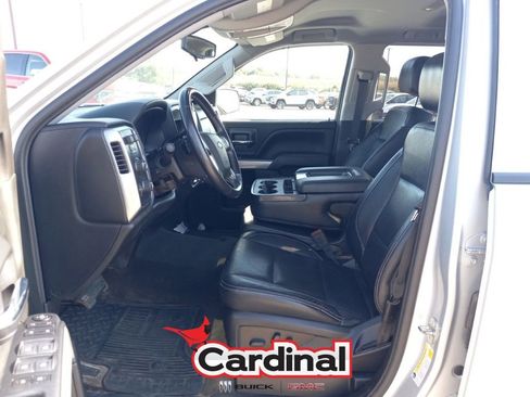 Used 2018 Chevrolet Silverado 1500 LT w/ All Star Edition image 19