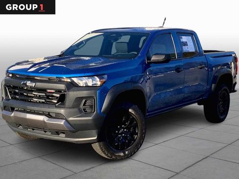 Used 2023 Chevrolet Colorado Trail Boss w/ Advanced Trailering Package image 1