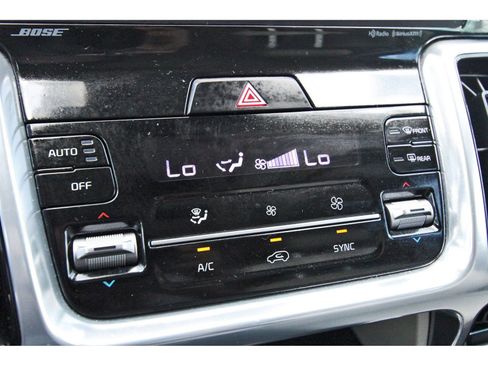 Used 2023 Kia Sorento SX AWD/4WD image 28