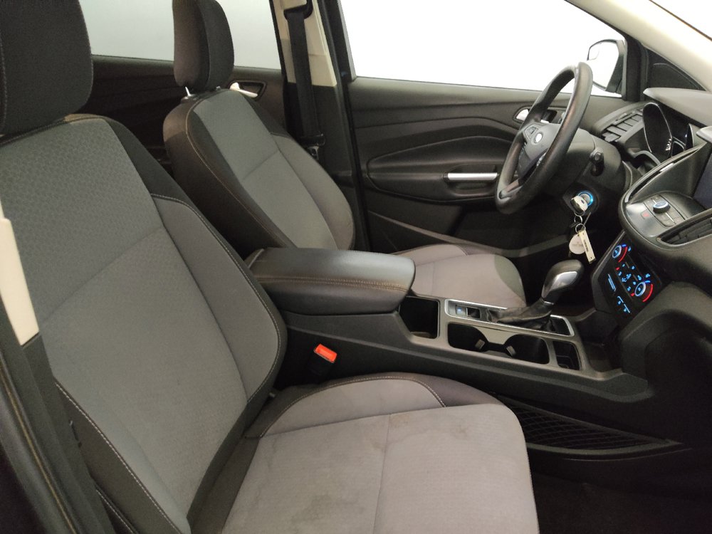 Used 2018 Ford Escape SE w/ SE Sync 3 Package AWD/4WD image 21