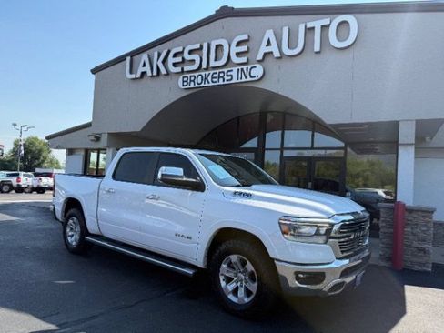 Used 2022 RAM 1500 Laramie AWD/4WD image 1