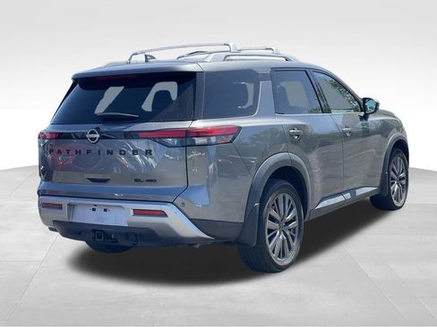 Certified 2023 Nissan Pathfinder SL w/ SL Premium Package AWD/4WD image 4