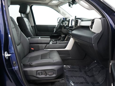 Used 2022 Toyota Tundra Limited AWD/4WD image 11