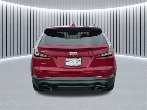 Used 2019 Cadillac XT4 Sport image 4