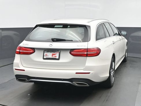 Used 2019 Mercedes-Benz E 450 4MATIC Wagon image 4