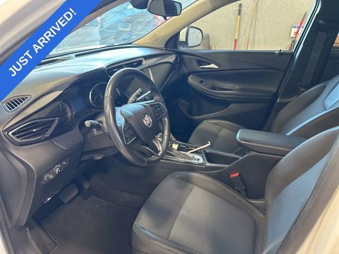 Used 2021 Buick Encore GX Select image 5