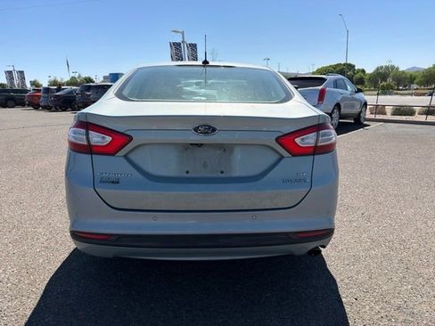 Used 2014 Ford Fusion SE w/ Equipment Group 502A FWD image 3