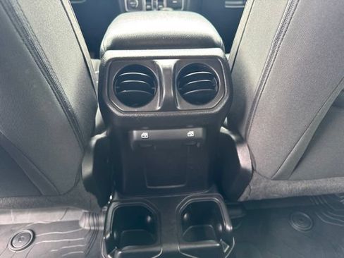 Used 2021 Jeep Wrangler Unlimited Sport AWD/4WD image 29