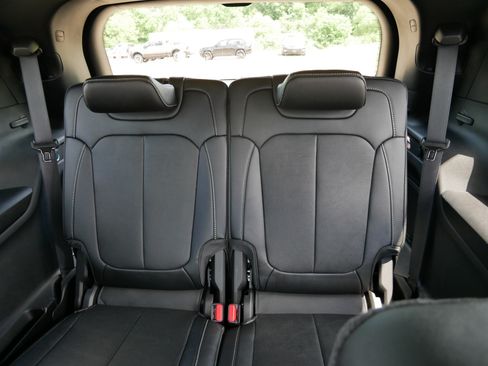 New 2026 Jeep Grand Cherokee L Limited AWD/4WD image 11