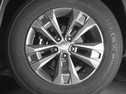 Used 2025 Chevrolet Equinox LT FWD image 14