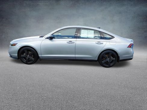 Used 2023 Honda Accord Sport image 6