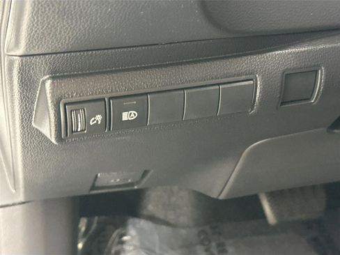 Certified 2023 Toyota Corolla LE image 15