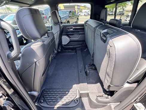 New 2026 RAM 1500 Laramie AWD/4WD image 14