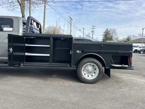 New 2026 RAM 5500 4x4 Crew Cab w/ Laramie Trim Package image 5