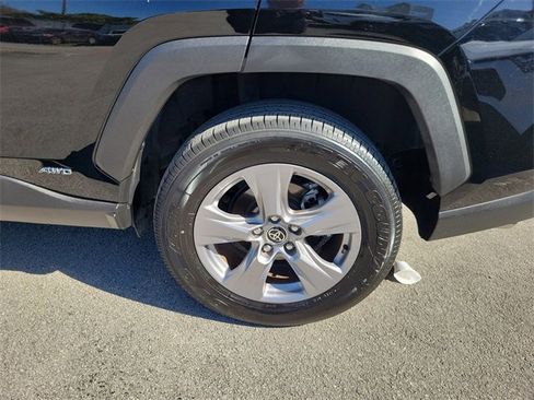 Used 2024 Toyota RAV4 XLE image 6