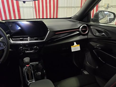 New 2026 Chevrolet Trax RS w/ Sunroof Package image 16