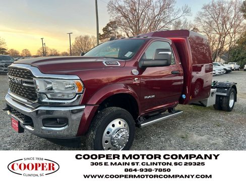 Used 2024 RAM 5500 SLT w/ Quick Order Package 2YG SLT image 2