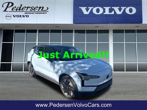 Used 2025 Volvo EX30 Ultra w/ Climate Package AWD/4WD image 1
