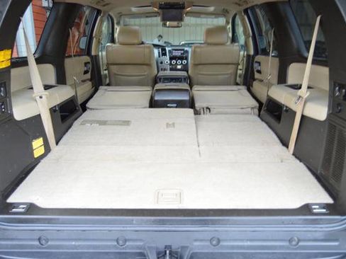 Used 2011 Toyota Sequoia Platinum image 45