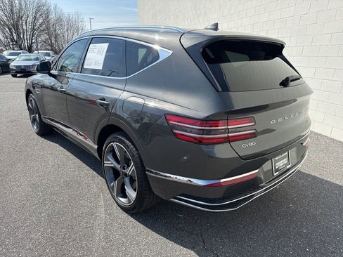 Used 2025 Genesis GV80 2.5T Prestige image 5