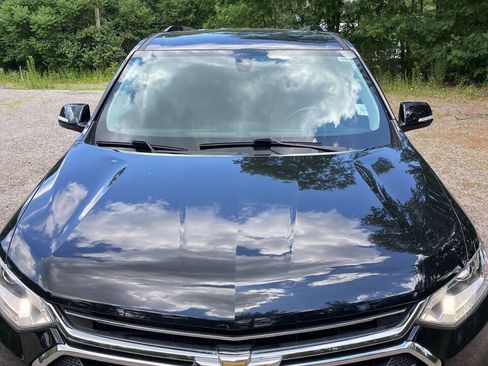 Used 2018 Chevrolet Traverse LT AWD/4WD image 8