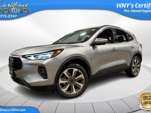Used 2024 Ford Escape Platinum AWD/4WD image 1