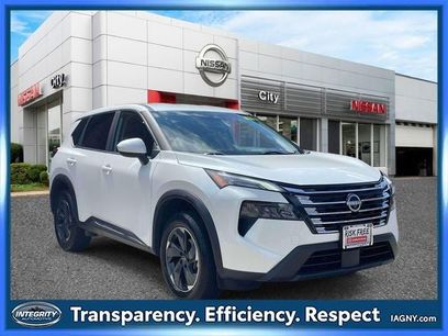 Used 2024 Nissan Rogue SV